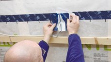 4. Auf Untergrund verkleben