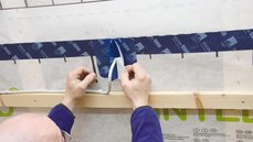 5. Restliche Trennfolie entfernen