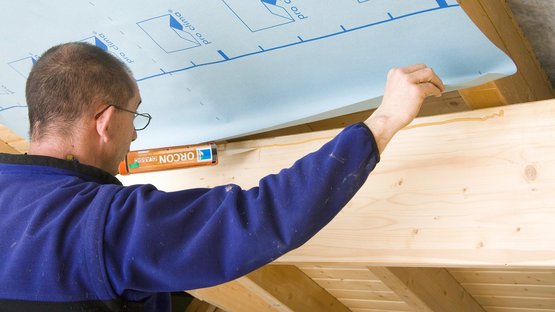 9a. Anschluss an sägerraues Holz