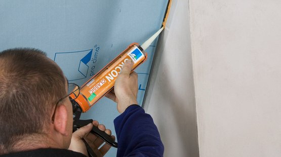 10a. Anschluss an verputzten Schornstein (gedämmt oder 2-schalig)